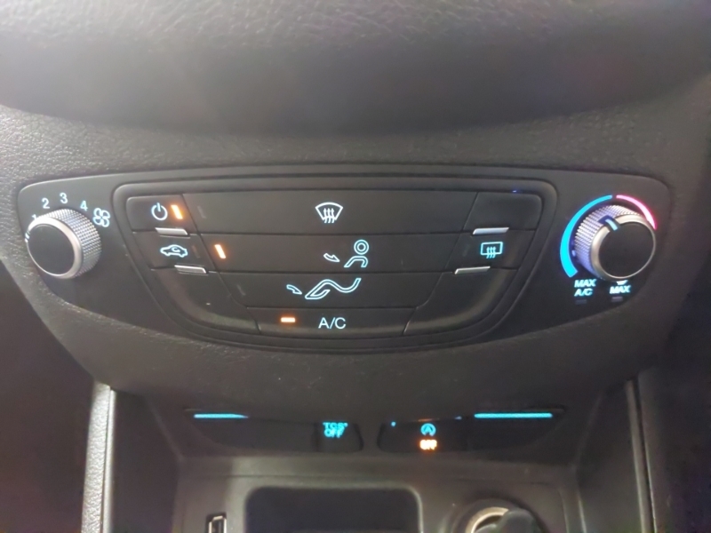 Ford Transit Courier 100Ps Ecoboost Limited Euro 6 With Air Silver #15