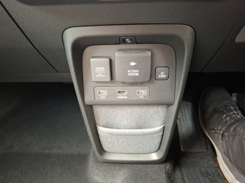 Honda E Advance White #16