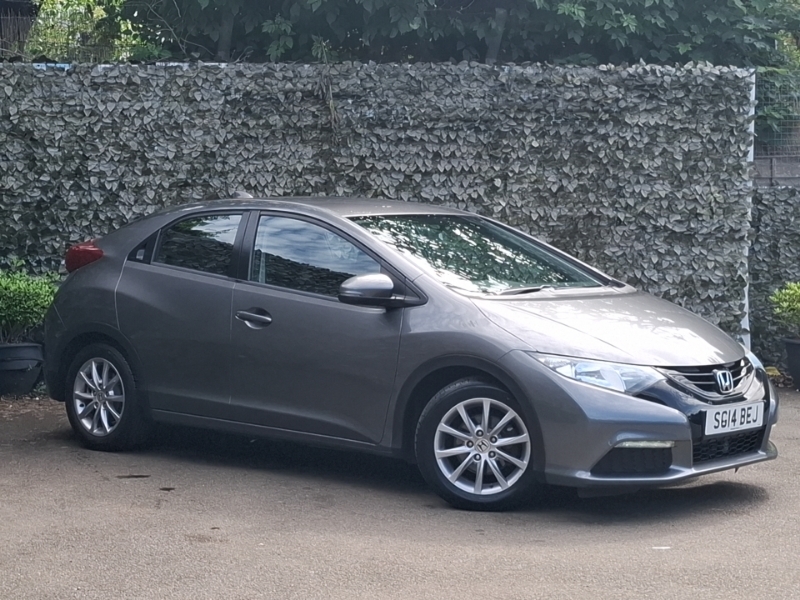Honda Civic 2014 1.6 I-dtec Se Plus Tourer Euro 5 Ss White #7