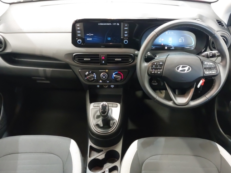 Hyundai I10 1.0 63 Advance Nav Red #3