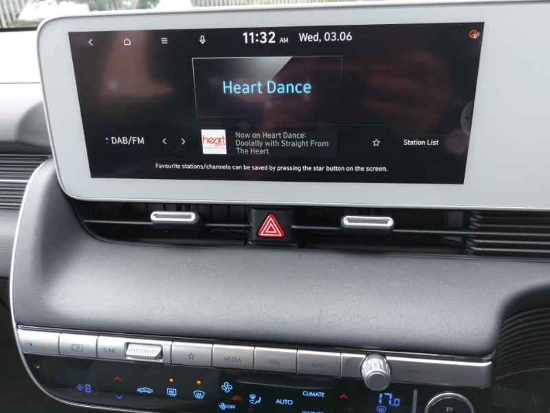 Hyundai Ioniq 5 Ultimate Hatchback Gold #11