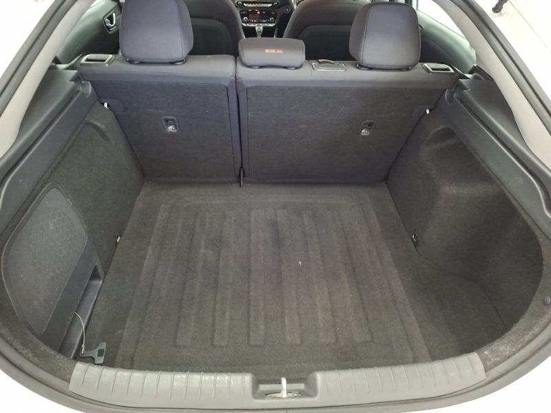 Hyundai Ioniq Premium Blue #18