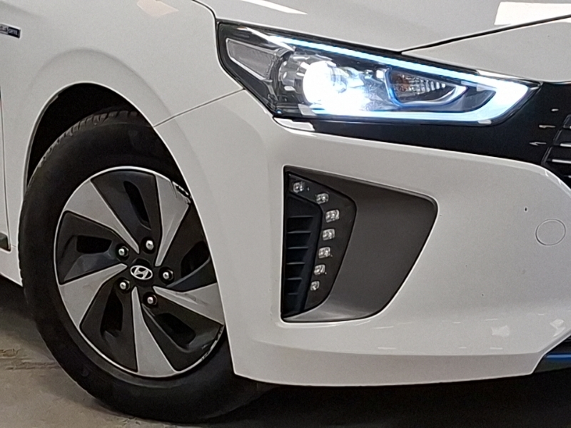 Hyundai Ioniq Premium Blue #20