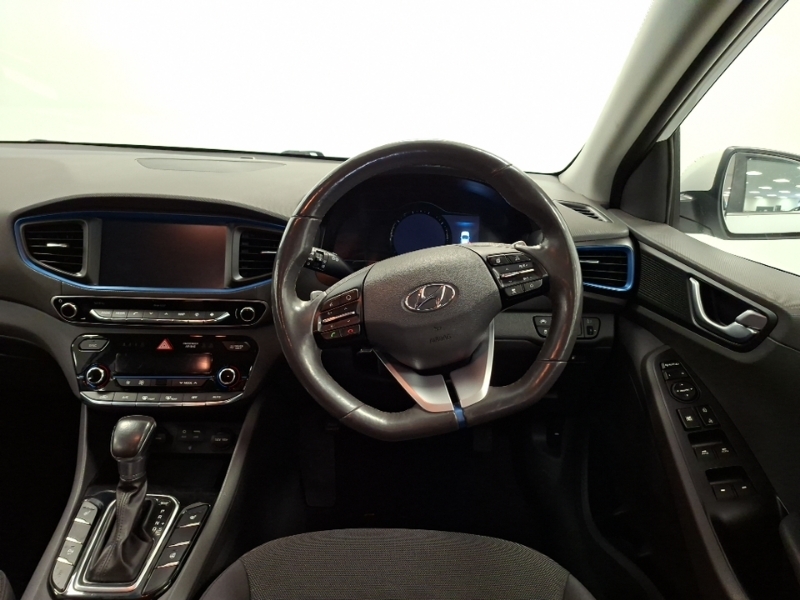 Hyundai Ioniq Premium Blue #8