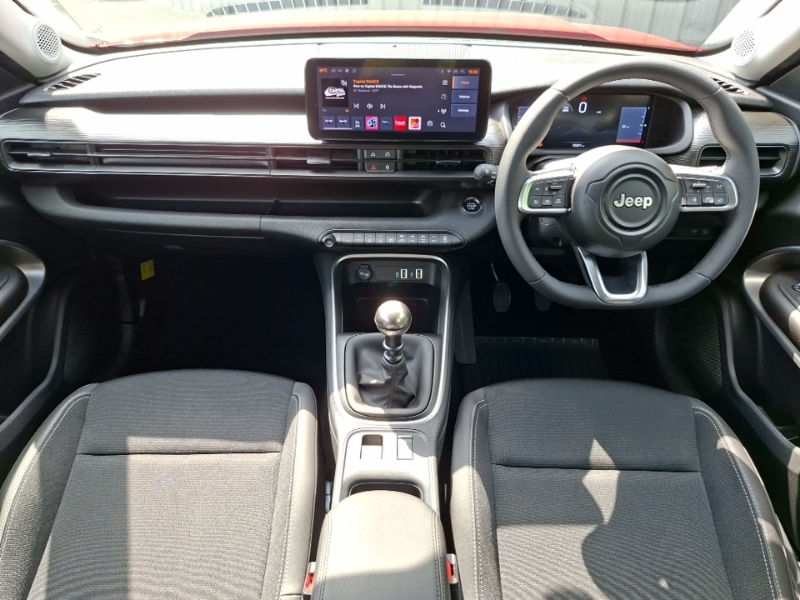 Jeep Avenger 1.2 Altitude Red #3