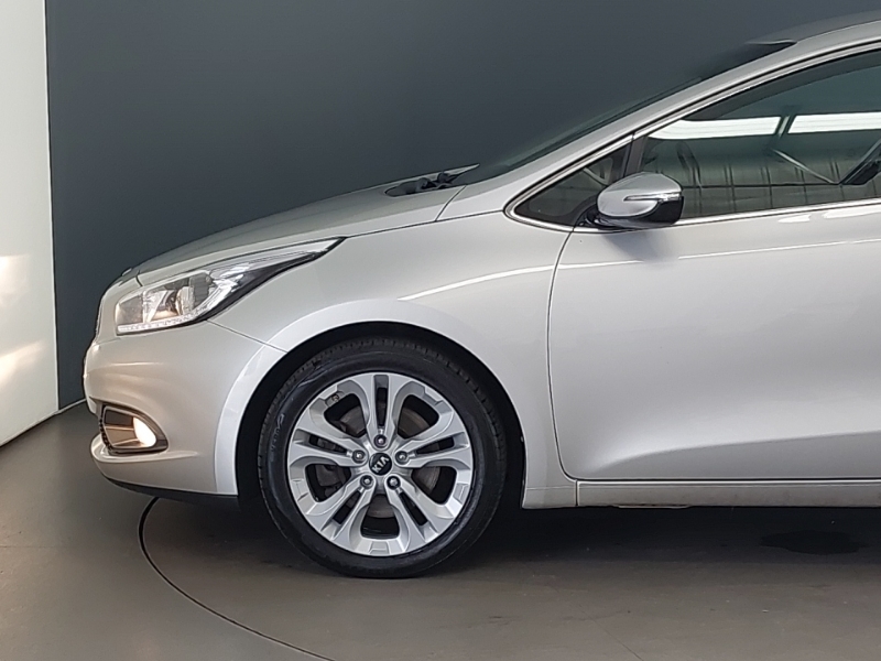 Kia Ceed 1.6 Crdi Ecodynamics 2 Sportswagon Euro 5 Ss Grey #19