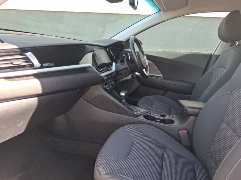Kia Niro 1.6 Gdi Hybrid 2 Dct White #5