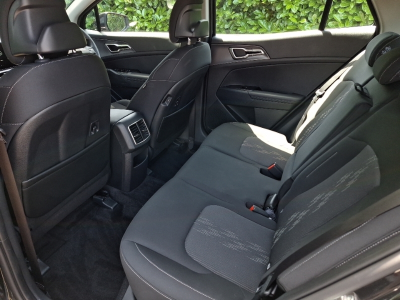 Kia Sportage 1.6T Gdi Pure Black #6