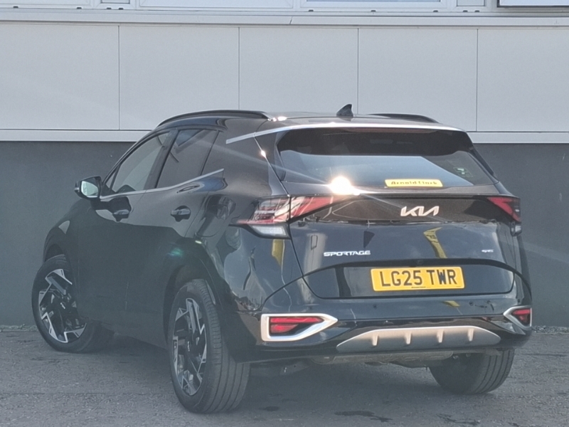 Kia Sportage 1.6T Gdi 157 48V Isg Gt-line Dct Black #2
