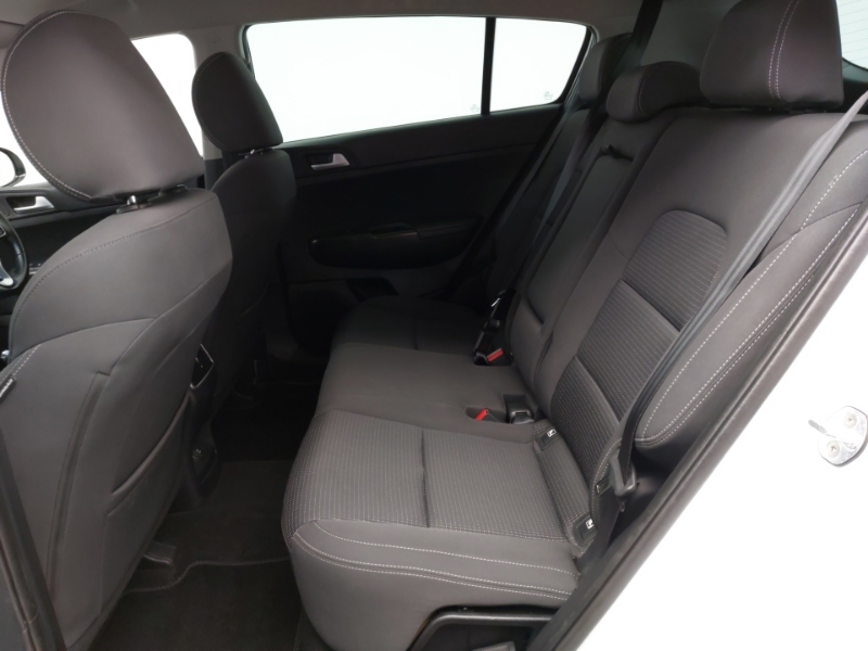 Kia Sportage 1.7 Crdi Isg 3 White #6