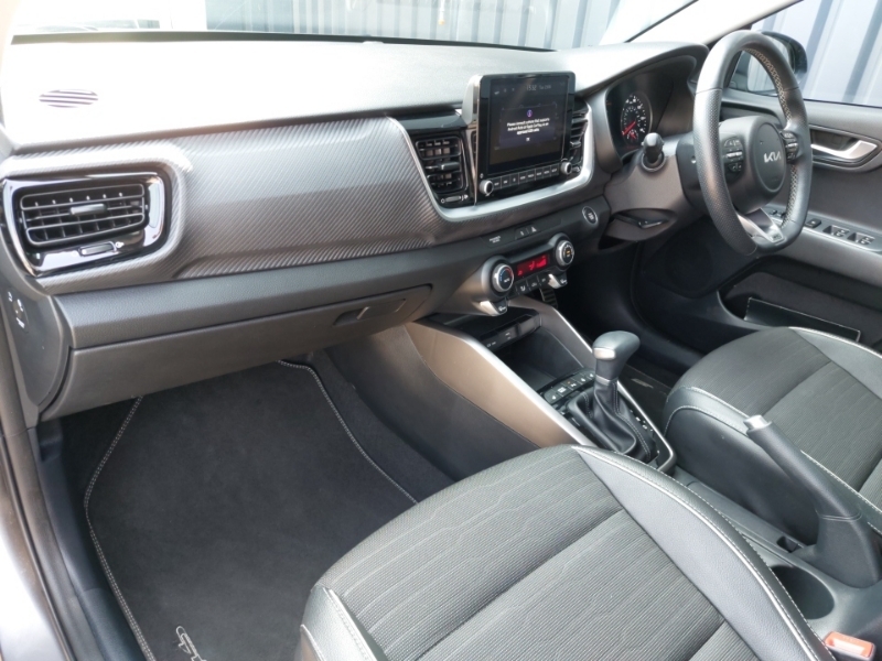 Kia Stonic 1.0T Gdi 48V Gt-line S Dct Grey #5