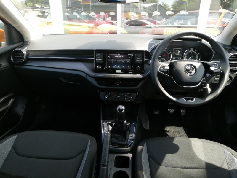Skoda Fabia 1.0 Tsi Se Comfort Orange #3