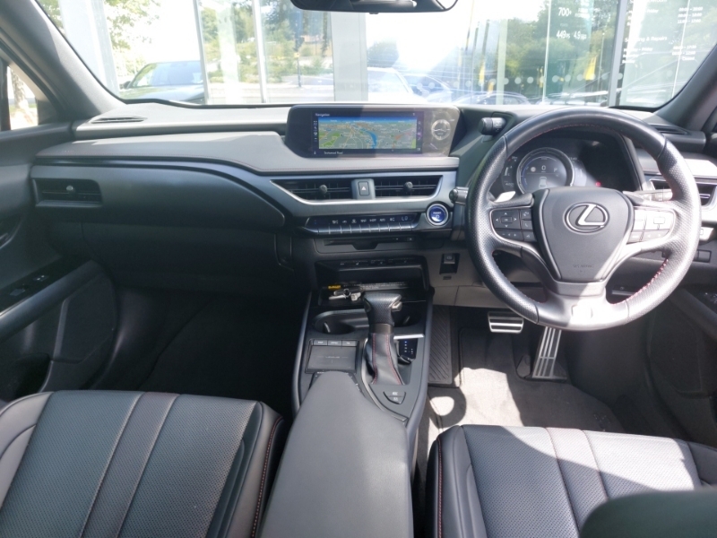 Lexus UX 250H 2.0 F-sport Cvt Nav VO20CVS White #3