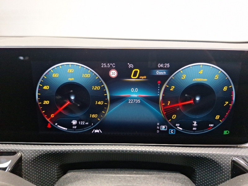 Mercedes-Benz A Class A 200 Amg Line Red #15