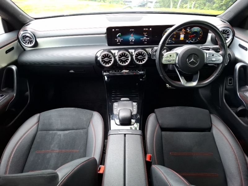 Mercedes-Benz CLA Class Cla 180 Amg Line Premium Tip Grey #3