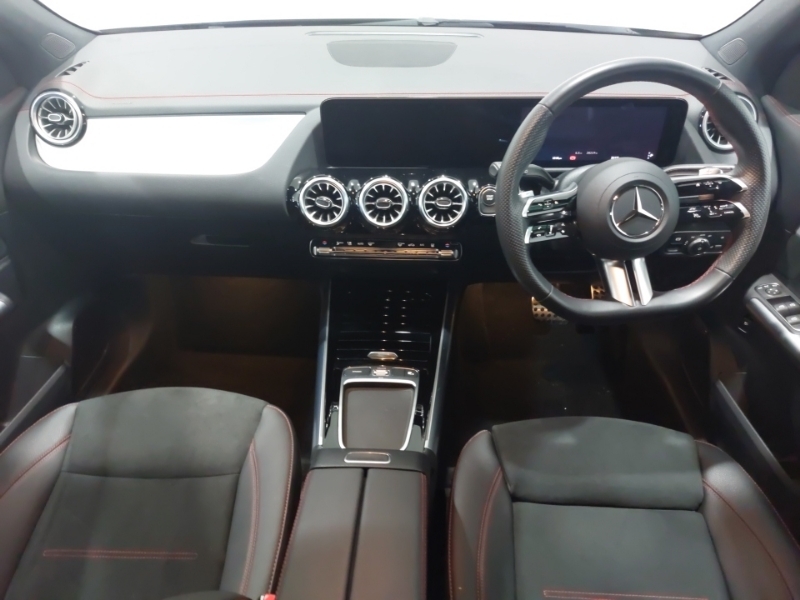 Mercedes-Benz EQA Eqa 250 140Kw Amg Line Premium 70.5Kwh Black #3