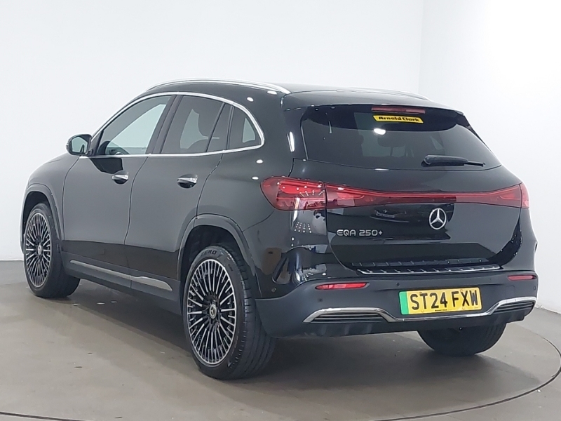 Mercedes-Benz EQA Eqa 250 140Kw Amg Line Premium 70.5Kwh Black #2