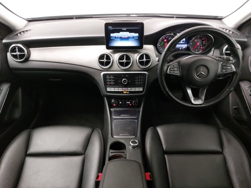 Mercedes-Benz GLA Class Gla 220D 4Matic Sport Executive Grey #3