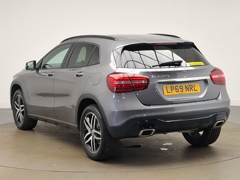 Mercedes-Benz GLA Class Gla 180 Urban Edition Grey #2