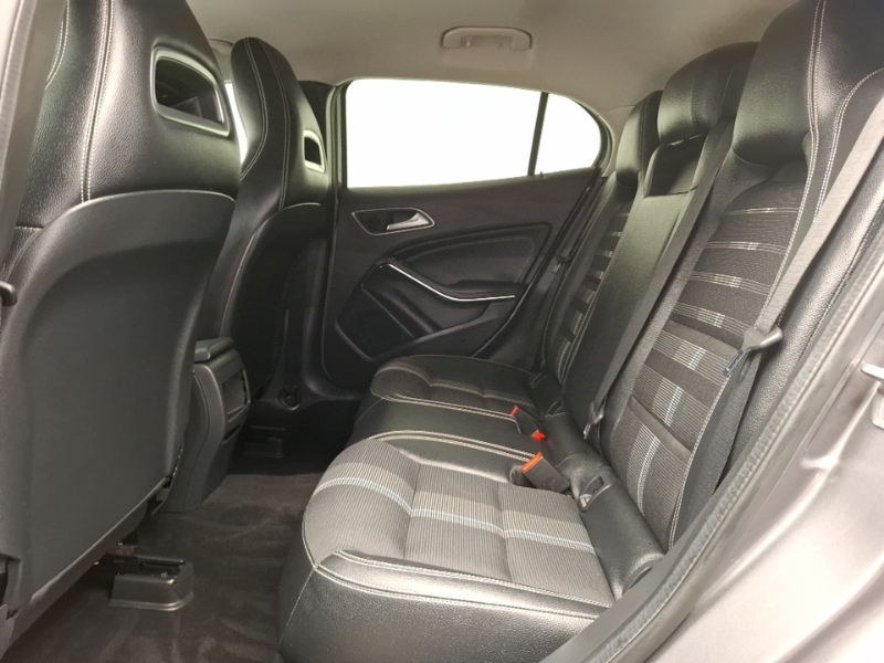 Mercedes-Benz GLA Class Gla 180 Urban Edition Grey #6
