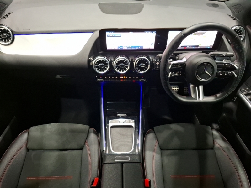 Mercedes-Benz GLA Class Gla 200 Amg Line Premium Grey #3