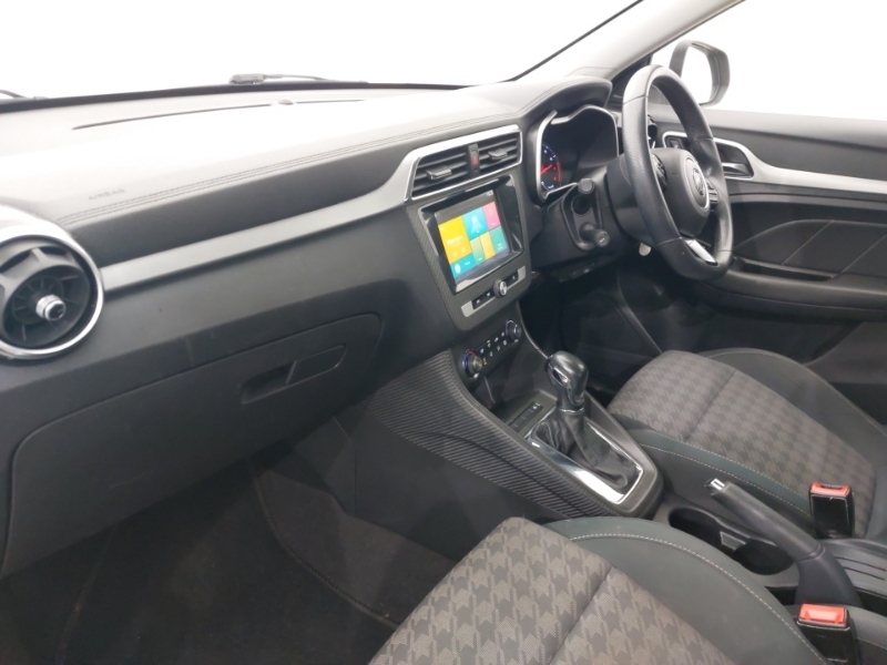 MG ZS 1.0T Gdi Excite Dct White #5