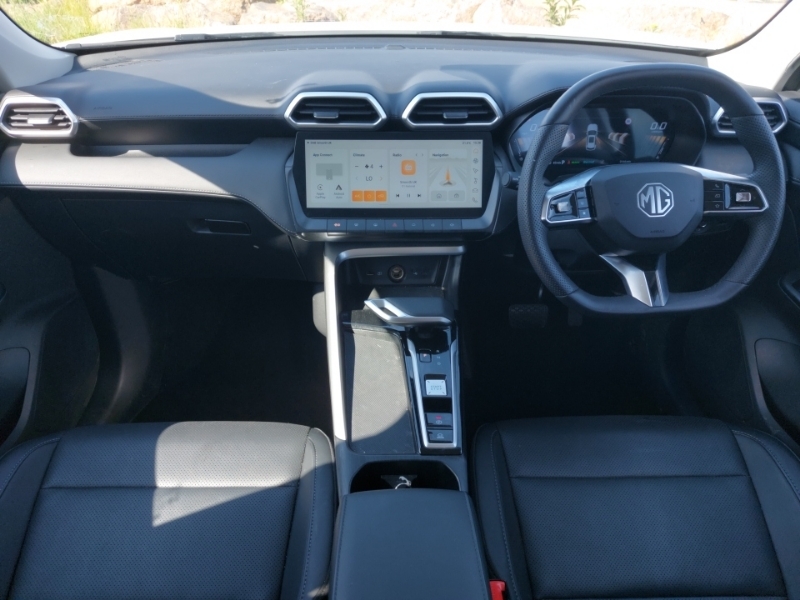 MG ZS 1.5 Hybrid Trophy White #3