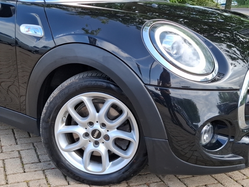 Mini Hatch Mini Used F55 Mini 5-Door Hatch Cooper S Sport Lci Black #19