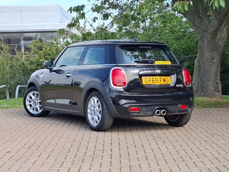Mini Hatch 2.0 Cooper S Classic II Black #2