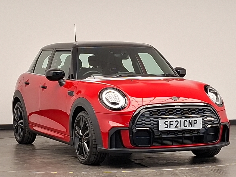 Mini Hatch 1.5 Cooper Sport SF21CNP Red