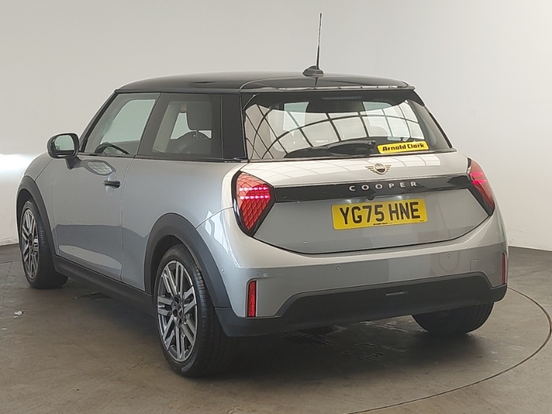 Mini Hatch 1.5 C Classic YG75HNE Silver #2