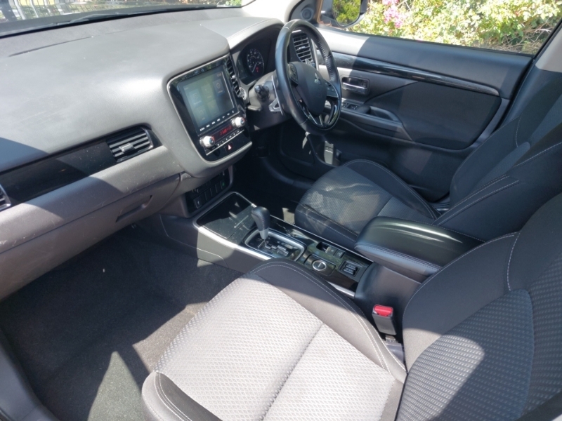 Mitsubishi Outlander 2.0 Design Cvt Black #5