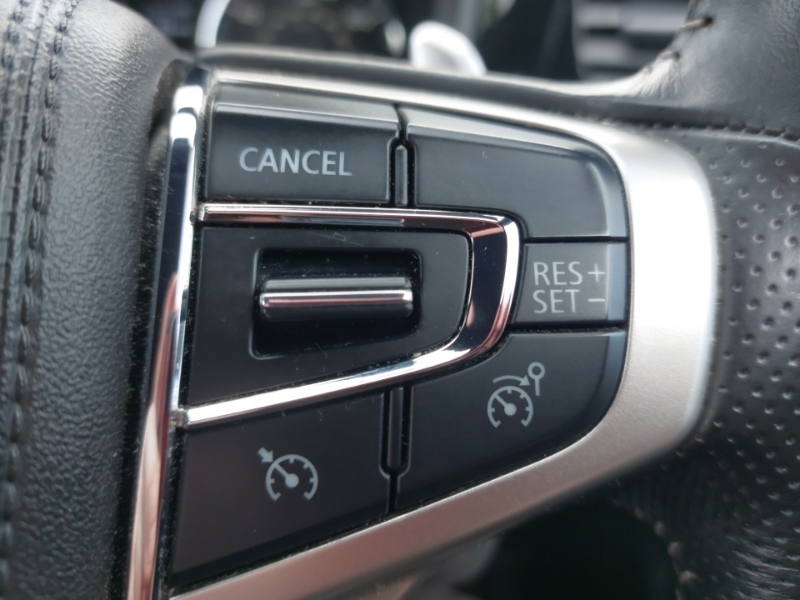 Mitsubishi Outlander 2.4 Outlander Exceed Phev Cvt 4Wd Black #13