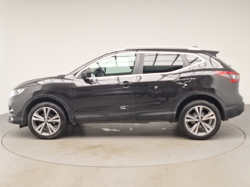 Nissan Qashqai 1.3 Dig-t N-connecta Black #4