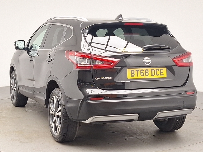 Nissan Qashqai 1.3 Dig-t N-connecta Black #2
