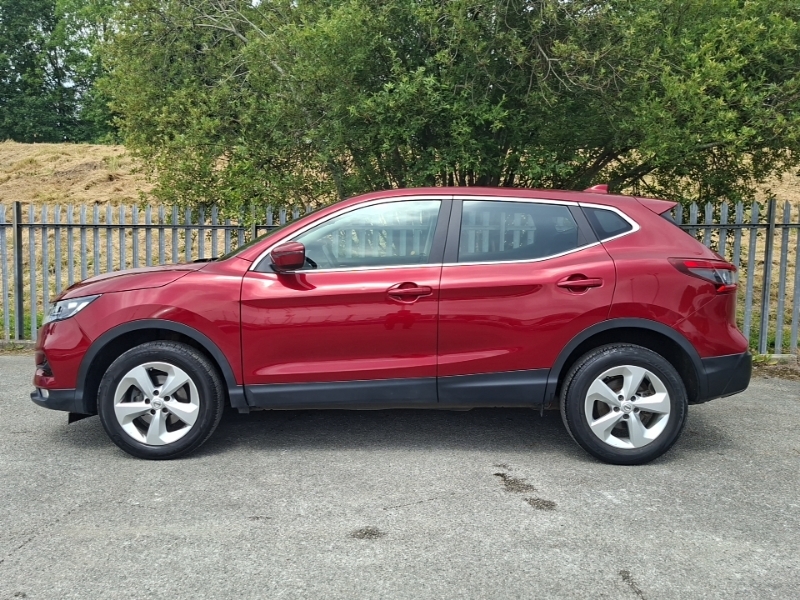 Nissan Qashqai 1.5 Dci 115 Acenta Premium Red #4