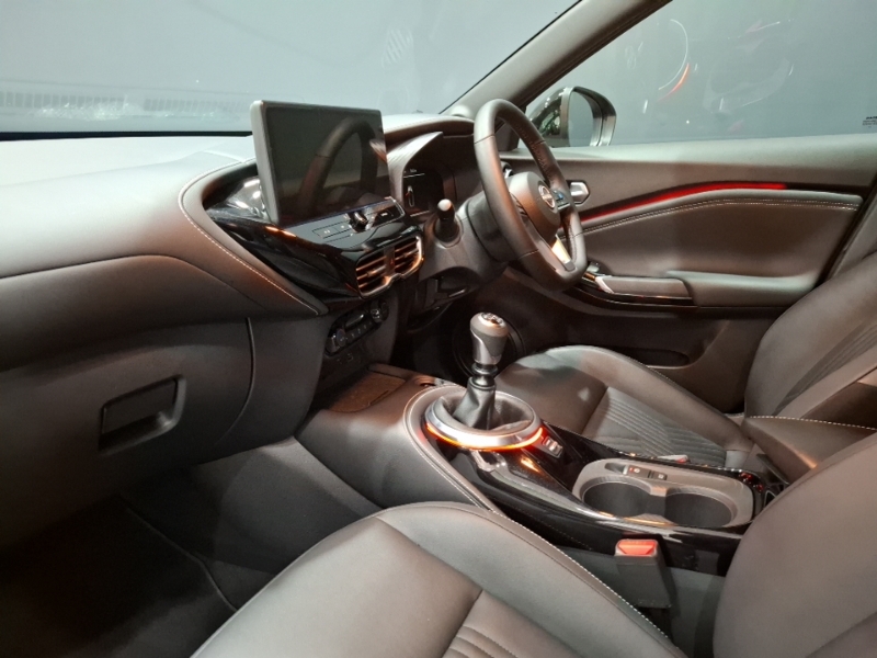 Nissan Juke 1.0 Dig-t Tekna Grey #5