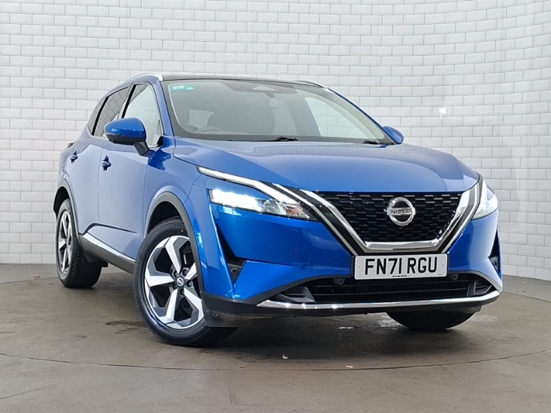 Nissan Qashqai 1.3 Dig-t Mh N-connecta Glass Roof Blue