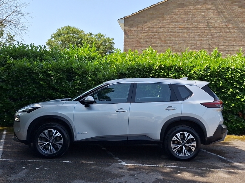 Nissan X-Trail 1.5 E-power 204 Acenta Premium Xtronic Silver #4