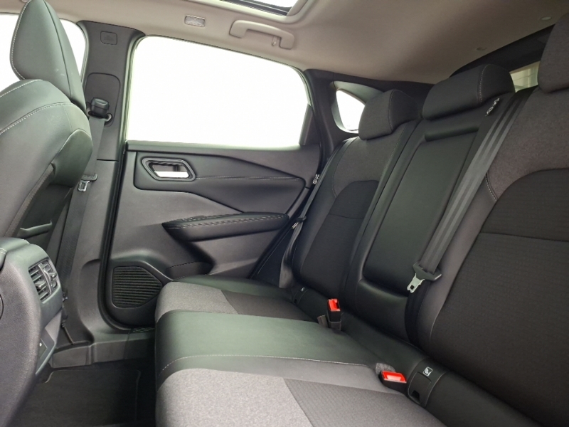 Nissan Qashqai 1.3 Dig-t Mh N-connecta Glass Roof SM25XPU Grey #6