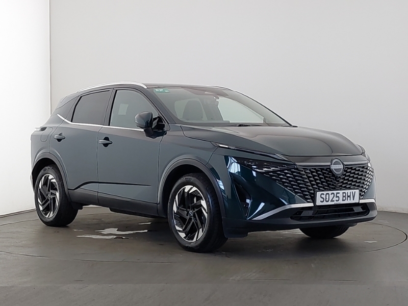 Nissan Qashqai 1.3 Dig-t Mh N-connecta Green