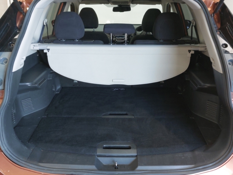 Nissan X-Trail Green #17