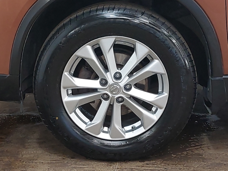 Nissan X-Trail Green #18