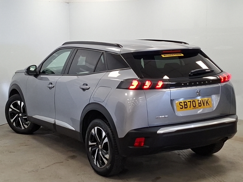Peugeot 2008 1.2 Puretech Allure Premium Grey #2