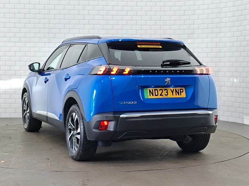 Peugeot e-2008 100Kw Allure Premium 50Kwh Blue #2