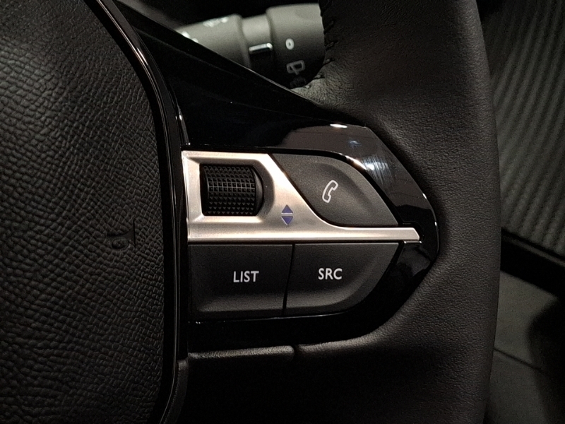 Peugeot e-2008 100Kw Allure 50Kwh Grey #12