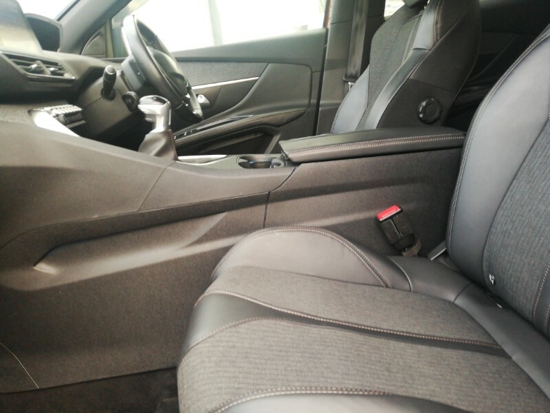 Peugeot 3008 1.2 Puretech Gt Line Brown #5