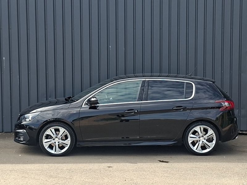 Peugeot 308 1.2 Puretech 130 Gt Line Black #4