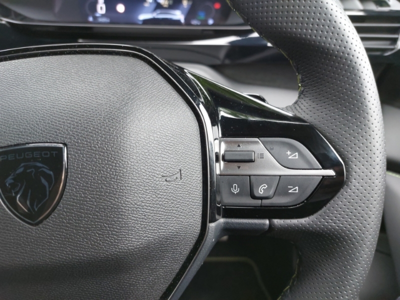 Peugeot 308 1.2 Hybrid 145 Allure E-dsc6 Black #13