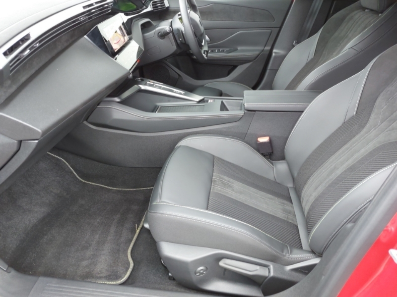 Peugeot 308 1.2 Hybrid 145 Gt Premium E-dsc6 Red #5